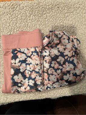 OshKosh B'gosh Navy Leggings with Pink Floral Panels